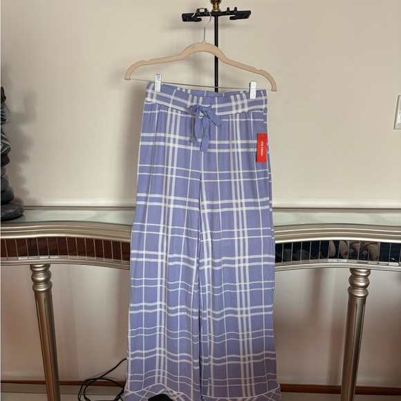 NWT Plaid Women's Pajama Pants in Purple - Picture 1 of 3